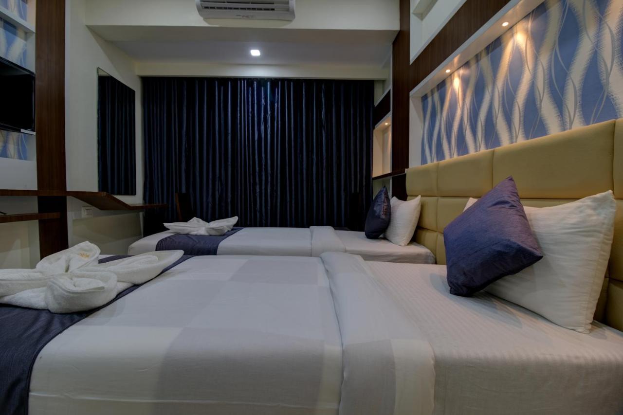 Hotel Mourya Residency Нави Мумбаи Экстерьер фото
